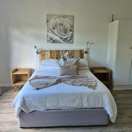 Storms River Guest Lodge Стормсривер Экстерьер фото