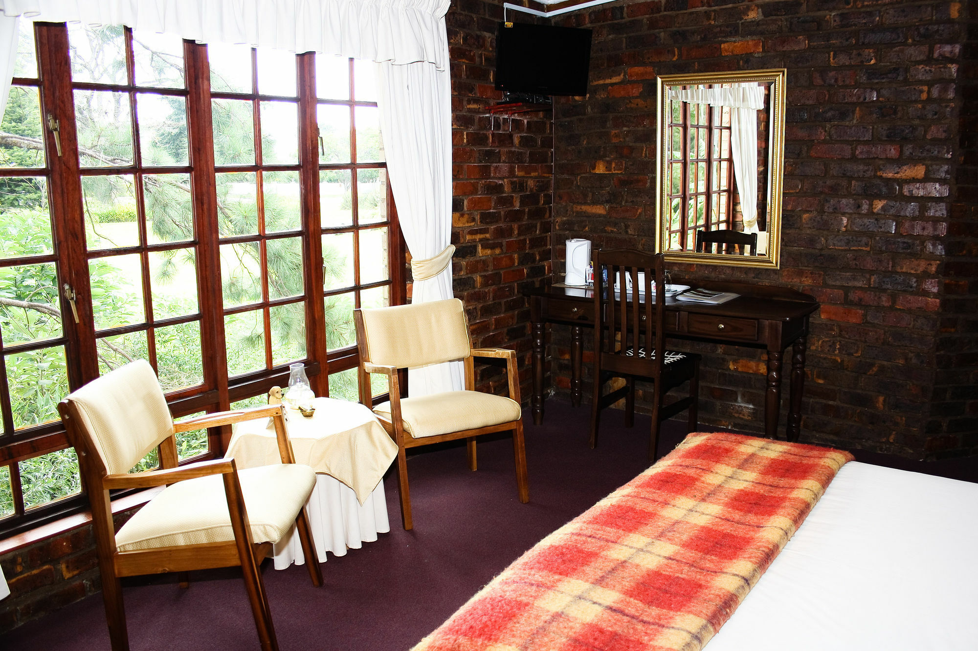 Storms River Guest Lodge Стормсривер Экстерьер фото